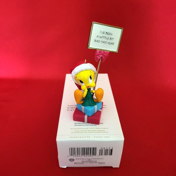 Hallmark Keepsake I've Been Weally, Weally Good This Year Twuthful Tweety Looney - Picture 4 of 12